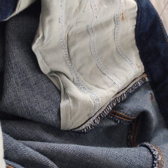 Chico's the So Lifting Slim Leg Dark Wash Jeans 2.5 - Picture 8 of 10